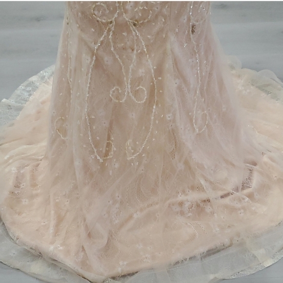 NWT Peach Nude Gown - Picture 2 of 14